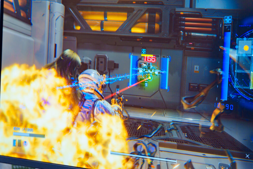 調子に乗ってハッキングに夢中になり狙い撃ちされたりする