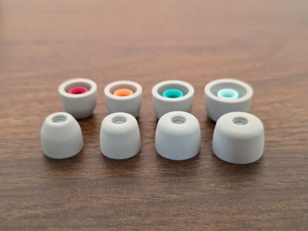 サイズごとに軸色が変わっている