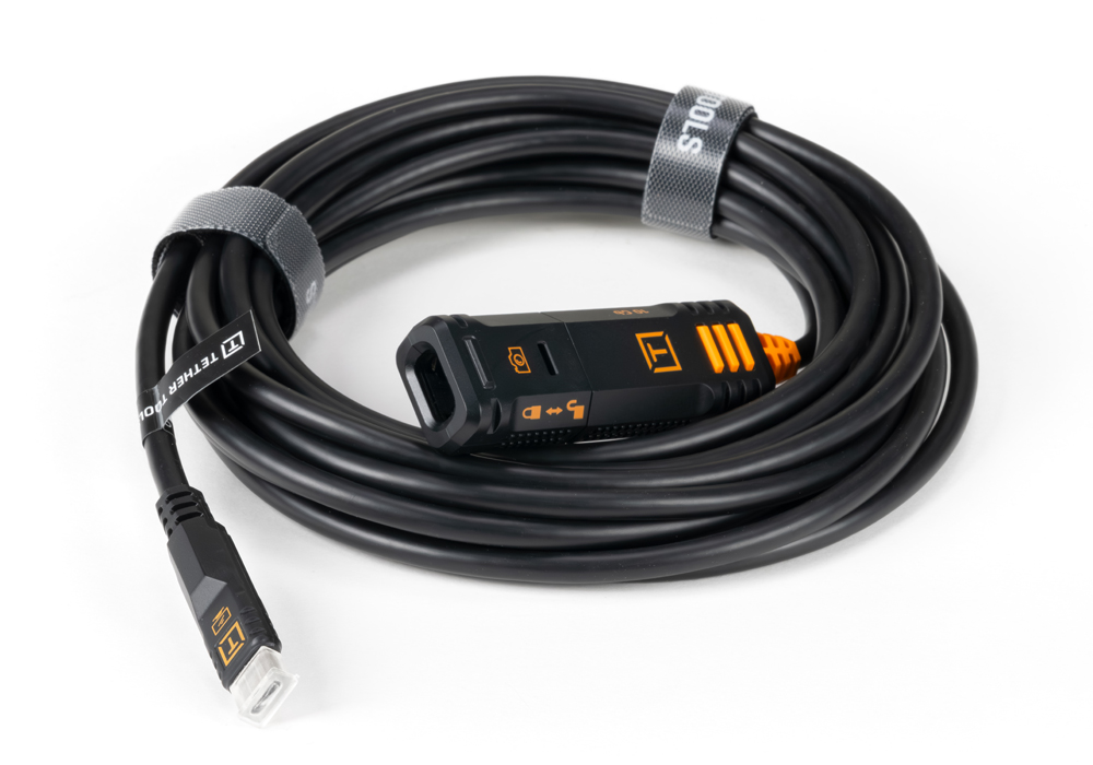 テザープロ オプティマ 10G USB-C ロッキング エクステンションケーブル(4.8m)ブラック