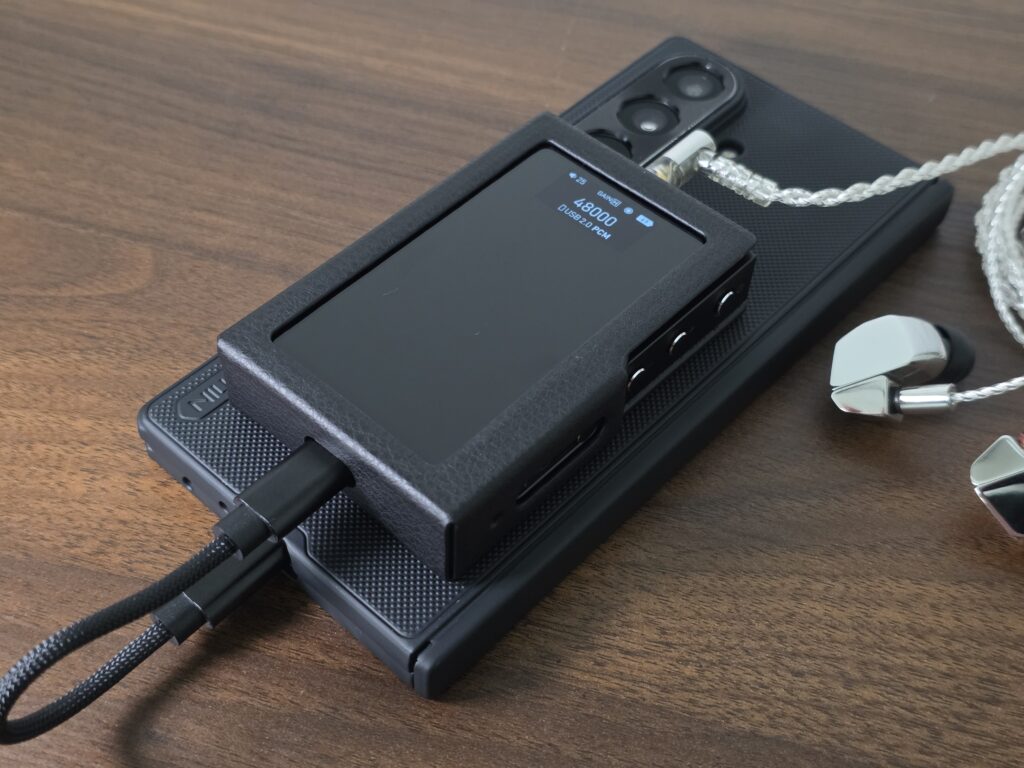 Questyle M18i MAXを使用中の画像