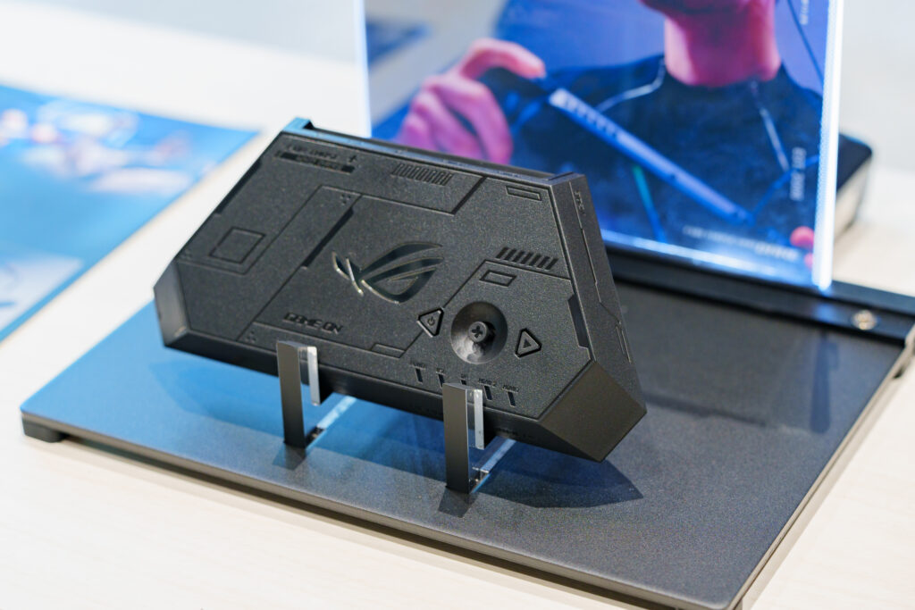 ROG Control Dock