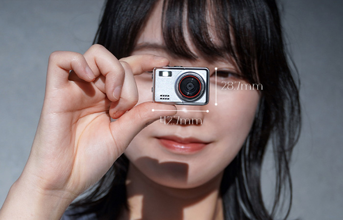 Rough_Mini_Camera サイズ感イメージ